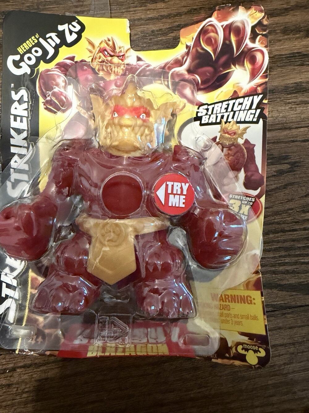 HEROES of GOO JIT ZU “BLAZAGON” Stretchy Strikers Battling Stretch Action Figure